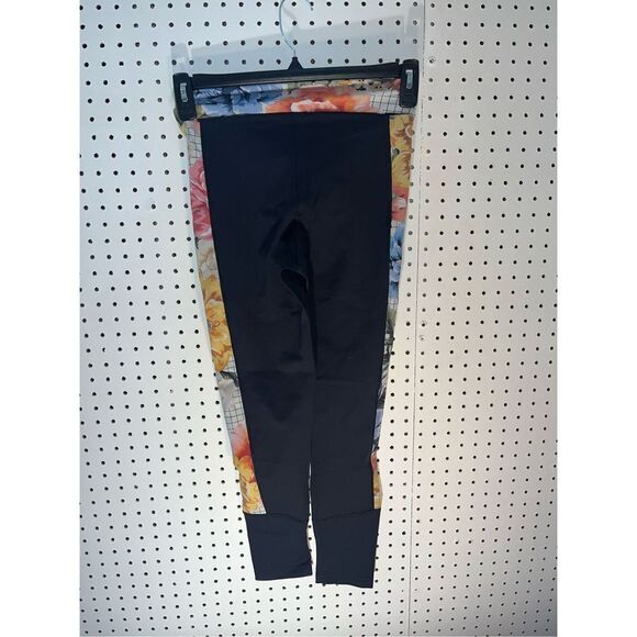 Farm Rio Anthropologie leggings - Picture 1 of 3